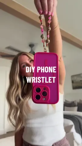 DIY Phone wristlet 💕🤎 a girls night craft you’ll actually use😍 I’ve seen so many cute (but not the best priced) ones online and thought… why not make our own… and why not make it a girls night😍 you could also make your own shoulder strap one😍🥹🥰 let me know if you have any questions! ☺️ #momlife #momsnightout #momdiy #diymom #craftymom         