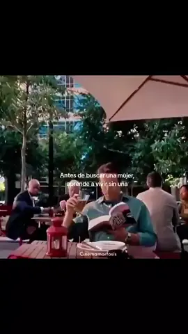 En definitiva sería yó. 😁 De hecho, siendo mujer o varón, uno tiene que aprender a disfrutar la vida, estés o no con alguien. Implica aprovechar al máximo cada momento y experiencia, con actitud positiva, mentalidad abierta y autosuficiente, complacerse emocionalmente a uno mismo. Permitirnos disfrutar de las emociones y encontrar significado y propósito en nuestras acciones.  ¡¡¡El que no aprende a disfrutar de su propia compañía no merece involucrarse en una relación!!!😈👻