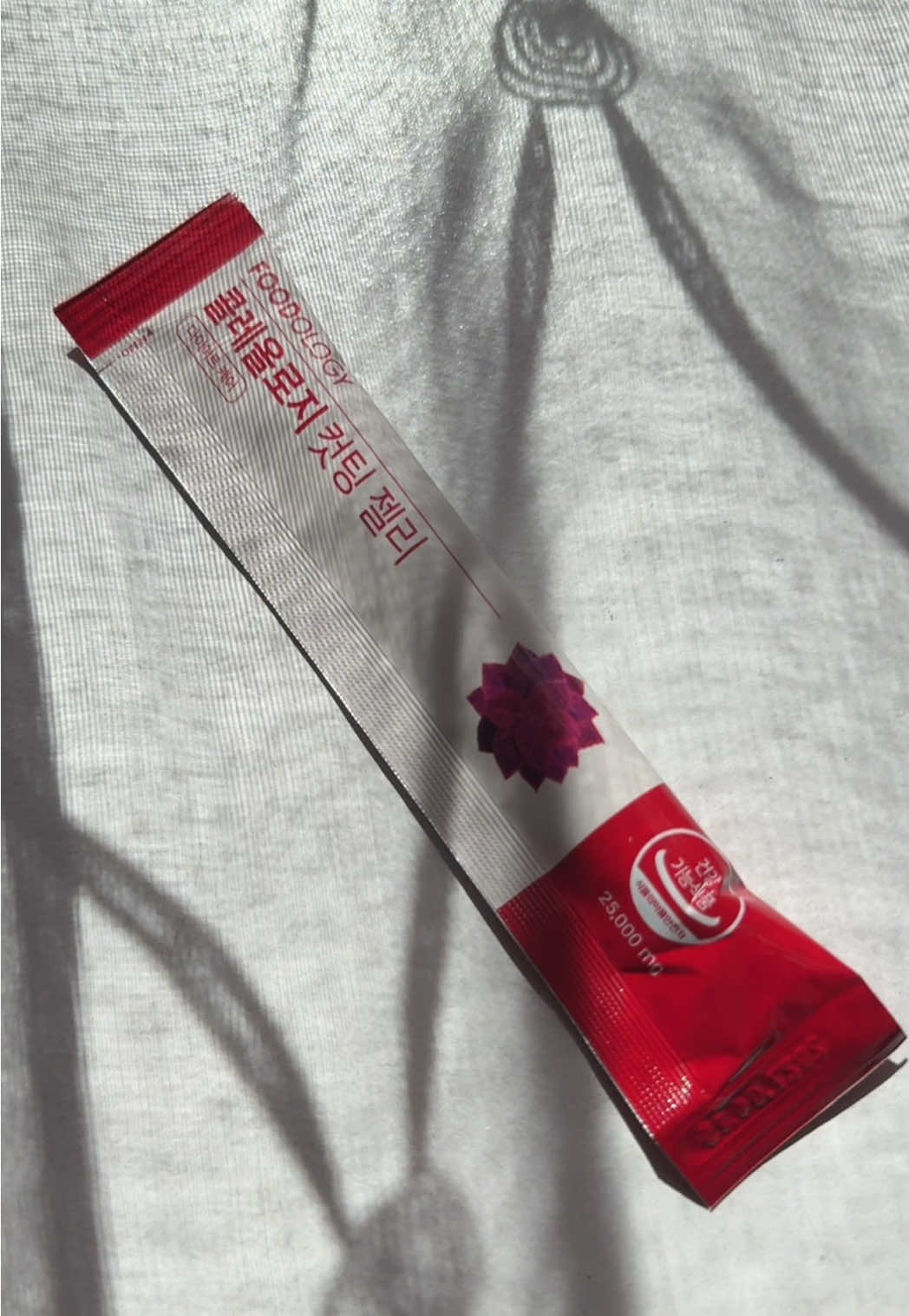 gifted by Korean Beauty ❤️  @FOODOLOGY US #viralkoreandiet #redjellystick  #healthylifestyle #FoodTok  @foodology.global