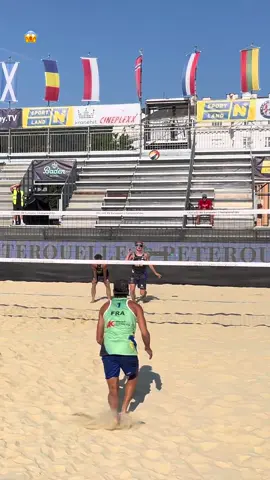 We’re starting to own the central court !😎 Next match is the last of the pool—> Lithuania 🇱🇹 #beachpro #eurochamp 