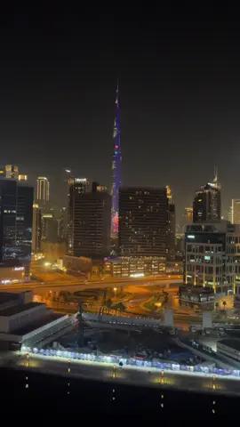 📍Hyde Dubai - Burj Khalifa Downtown Business Bay #trending #foryoupage #viral #uae #dubaitravel Dubai Skyline