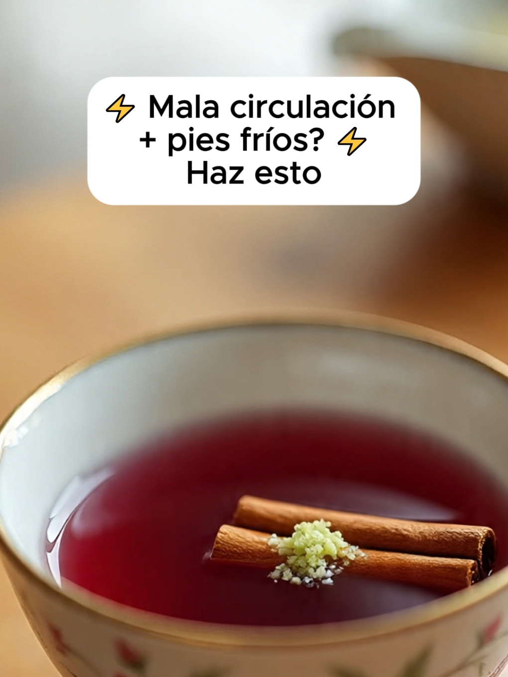 Mejora tu circulación con este remedio natural 🌿🔥 #malacirculacion #malacirculacionsanguinea #malacirculaciónenpiernas #malacirculación #retenciondeliquidos #liquidosretenidos #naturalremedy #remediosnaturales #remedioscaseros 