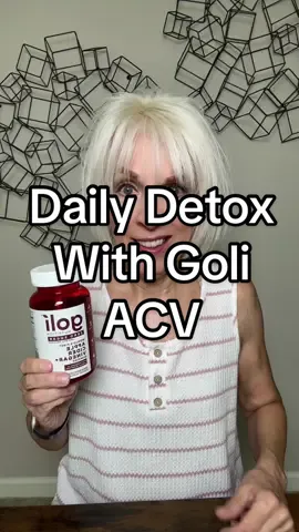 Boost your digestion, support clear skin and curb cravings naturally with Goli Apple Cider Gummies. #GoliGummies #AppleCiderVinegar #GutHealth #VeganSupplements #HealthyLiving 