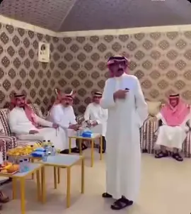تشرفنا بدعوة #الشيخ  شافي بن فاحس الزوين الصقري  #شافي_الزوين الى زيارتنا بديوان قبيلة المسكا بالرياض بتاريخ 18 / 8 / 2025م بحضور شيوخ ووجهاء واعيان قبيلة عنزة وقصيدة المبدع المتالق دائمآ  الشاعر سليمان المانع الكرة #الشاعر  #سلمان_المانع #ترند 