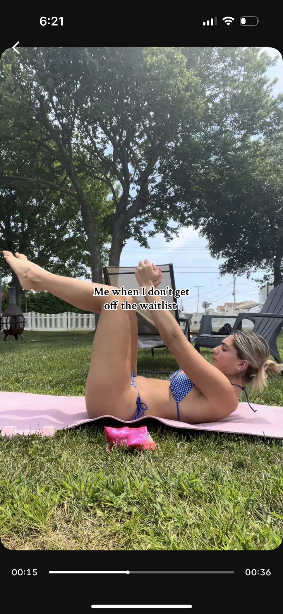 pilates & tanning at the same time? A win. #pilatesworkout #pilates #athomeworkout #matpilates #hotpilates 
