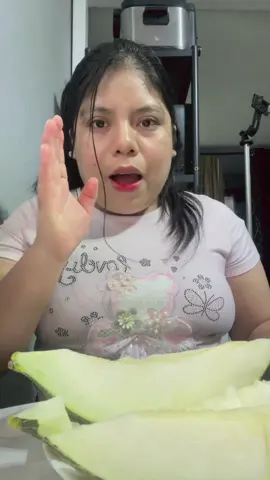 #VoiceEffects conosen esa fruta 🍈 ay que comer esta muy 😋 #viral_video 
