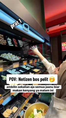 Aku salfok sama caption Erik kasih ya dia. #akashelahi #elvyabdullah #vennyalberti165 #viraltiktok #fyppppppppppppppppppppppp 