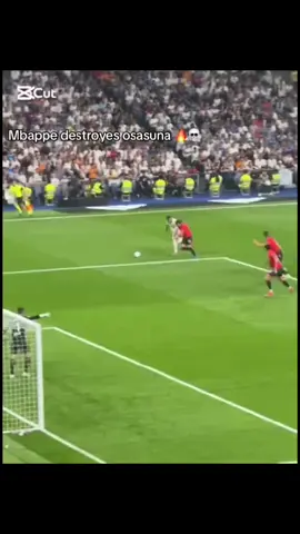 Comment l'arbitre siffle le penalty de kiliyane mbappe #realmadrid #ousasona #mbappe #viralvideos #fyp 