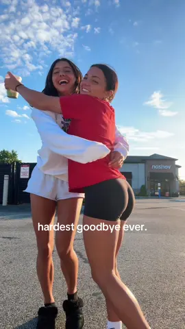 i’ll come visit soon dw 😉❤️ @Alexa 😇 