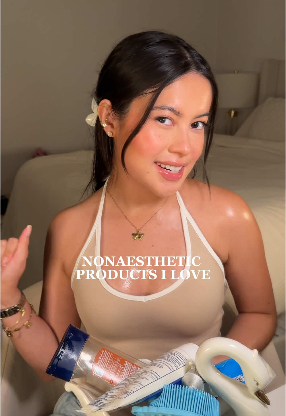 Non-aesthetic products that I loveeee 🤭🤍 lmk what you think ⭐️ #fyp #BeautyTok #beautytips #hygiene 