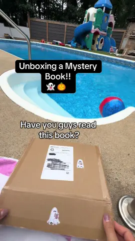 this is the cutest thing ever & u can pick what genre u want or get a random one👻🎃 #book #BookTok #read #mysterybook #blinddatewithabook      