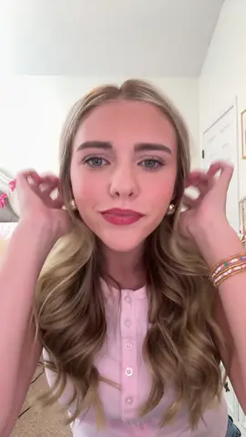 my hair got in my lipgloss #fyp #fyppppppppppppppppppppppp #repost #gracieabrams #lipsync 