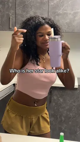 #starlookalikes 