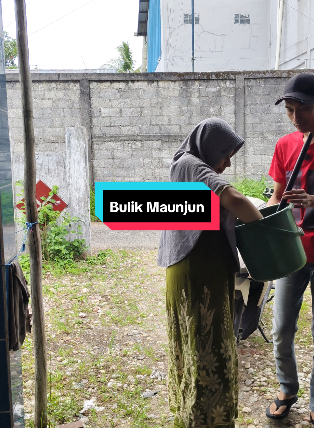 Kada Jadi Sarik Acil Malihat Yang Biru