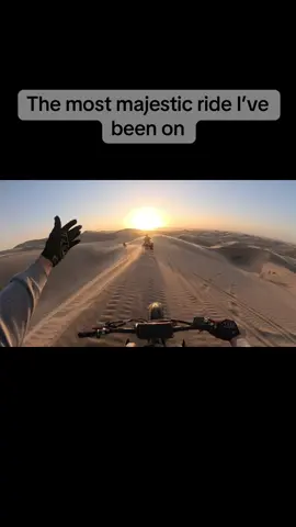 Glamis sunsets hit different. #glamis #dirtbikelife #crf450r #sunset #glamisdunes 