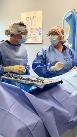 Mock surgeries with this class will never be boring! They welcome whatever our “mean surgeon” brings to the table and end up making even her laugh while testing them on their skill set 😂 They begged her to come play “mean surgeon” for them again this week. They welcome the challenge she gives them! This group has a little over half the program to go until they start clinicals. These skills they’re practicing in mocks will make them great surgical techs one day! #surgtech101 #mocksurgery #surgicaltechstudent #surgtechstudent #surgicaltechnologist 