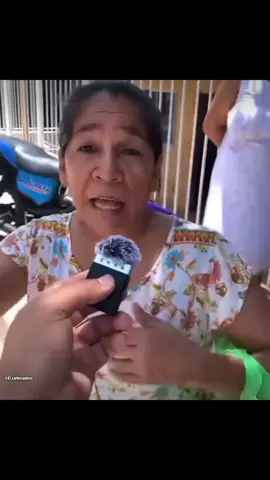 No le extraculisen el paso a la señora 😤 #viral #paratii #humor 