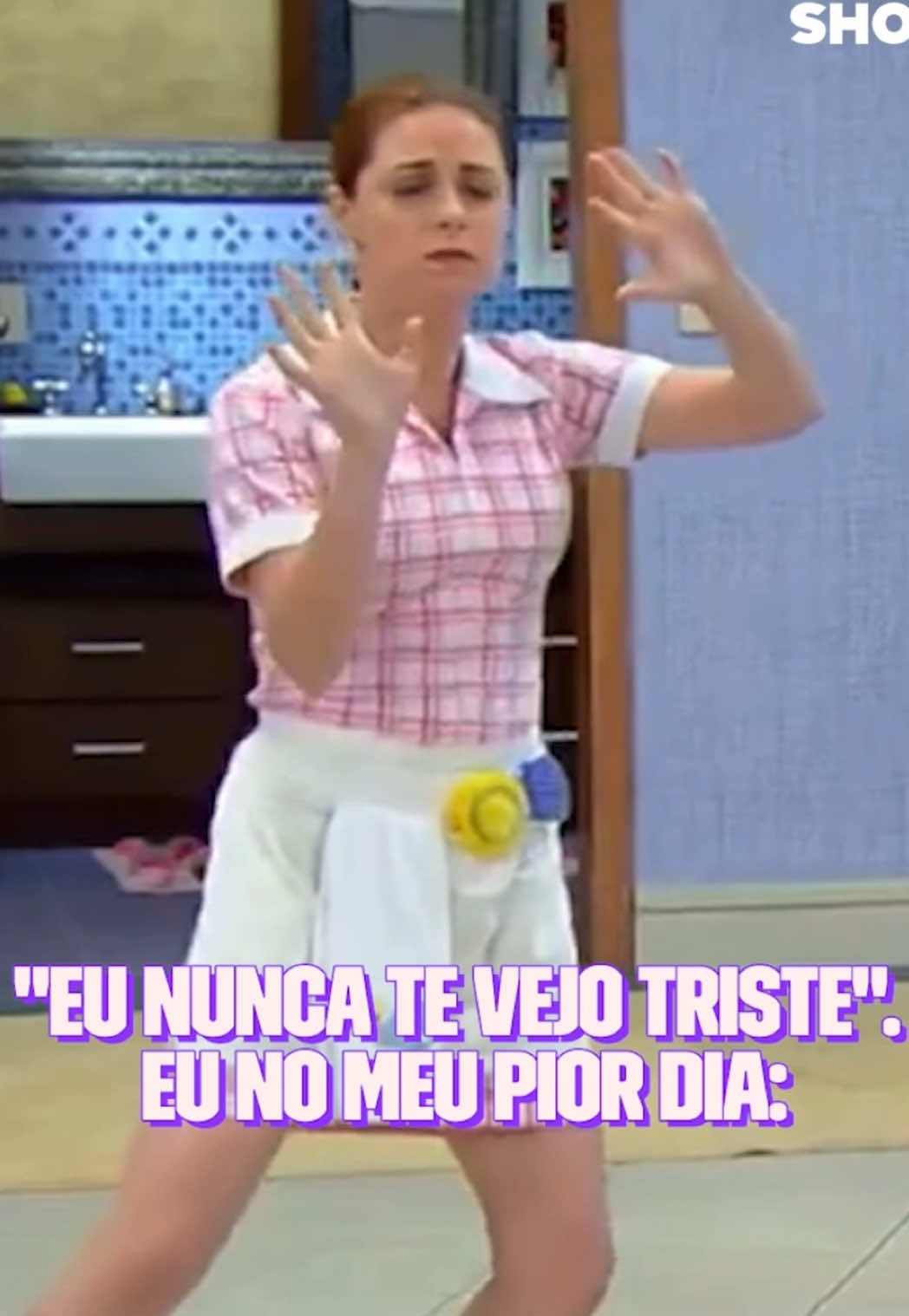 Pra quem não sabe, eu sou assim no off 🗣️A Bozena representa 100% do meu mood 😂 #TomaLáDaCá 