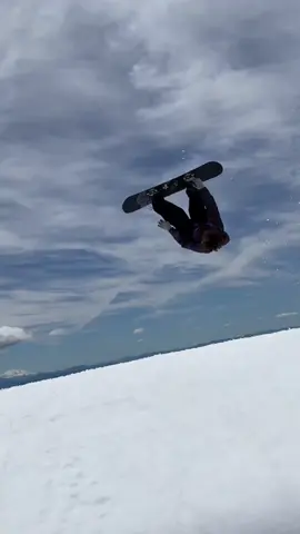 99% of people can hit these #sports #XGames #snowboarding #outdooradventure #mountain 