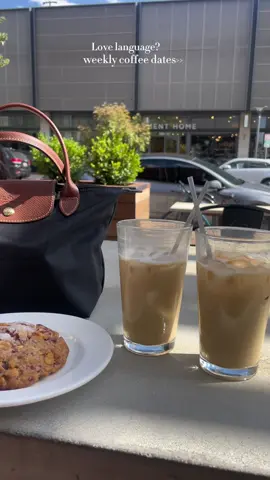 iced coffee always >> #coffeerun #coffeetok #longchamp #coffeetime #coffeedate 