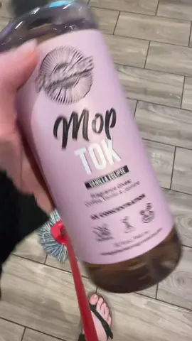 Use this to clean and make your house smell amazing! #moptok #renegadecleaner #vanillaeclipse 