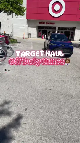 Yall know I only work one week out of the month. Spend my off days with me 😂 #fy #fypシ #foryourpage #foryoupage #viral #offdutynurse #nurse #nursesoftiktok #nursetok #travelnurse #travelnurselife 