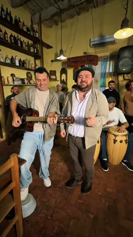 Nostalgia? Y si revivimos esta canción?  Ya pasaron 20 años y ahora les traemos una nueva versión con sus creadores los amigos de yamana #venabailar #nostalgia #matiasvaldez #yamana #tendencia 