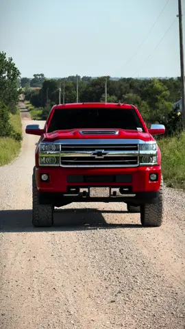 Forever my favorite song to put with this truck #chevytrucks #bubbatruck🌾 #l5p #fyp #viral 