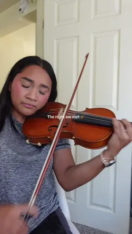 The night we met 🎻  #thenightwemet #violincover #violinist #latinaenusa #violinplayer 