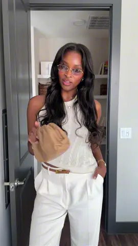 Holding onto the “overdressed friend” title! @Everlane @Aritzia @HEAVEN MAYHEM @Femme LA @DEZI EYEWEAR @onequince @JENNY BIRD 