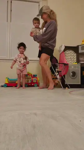 #mom  #momtok  #MomsofTikTok  #babies 