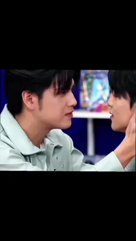 พวกแกกจะไปจริงๆแล้วหรออยู่ด้วยกันก่อนไม่ได้หรออ😢ตอนเห็นโพสต์เปลี่ยนตัวนักเเสดงก็ไม่คิดเลยว่าจะไม่ได้เล่นคู่กันอีกพอรู้ตกใจมากเพราะเป็นคู่ที่ทำให้ยิ้มได้มีความสุขเมื่อได้เห็นเเต่พวกแกเลือกเส้นทางของตัวเองแล้วก็็ขอให้โชคดีนะจะคอยซับพอทร์ทั้งคู่ไปเรื้อยๆนะ#มาร์คปูน 
