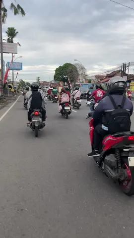 otw golek sego sak pulukan #f #fyp #fypシ゚viral #xy #kudus #kudus24jam #kuduspride #kuduskotakretek #platk #kerjo 