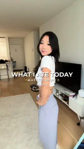 What i ate today after my switch on diet p.2 😈  @FAGE greek yogurt @Fullight_global protein shake @[solidcore] workout  📍Kiki’s NYC for dinner 🫒 #balance #8020lifestyle #whatieatinaday #nycvlog #korean