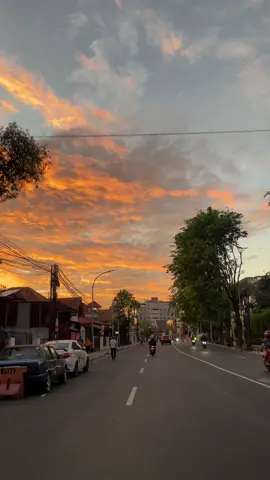Dulu tuh ga percaya sama cerita tentang 