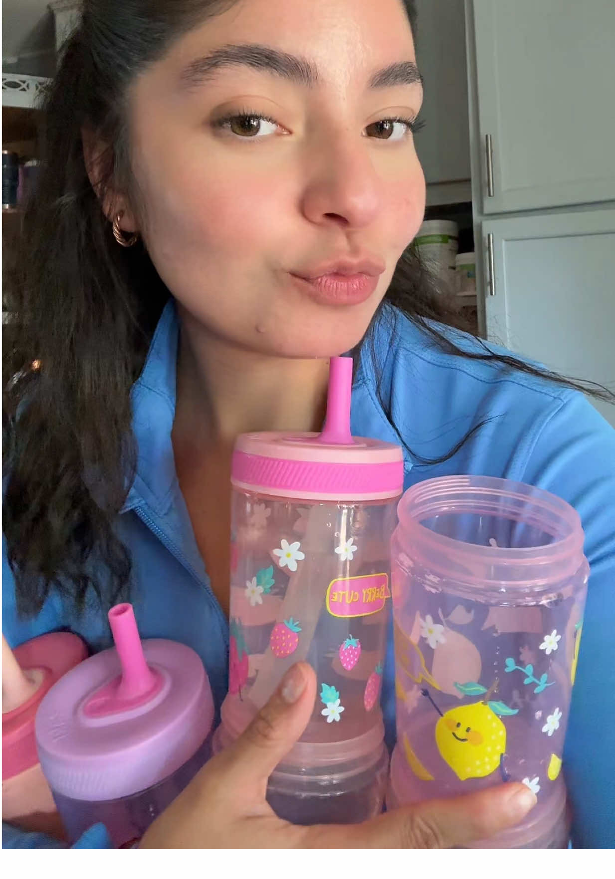 When they say leak-proof… and they actually mean it #leakproofcup #toddlercup #backtoschool #zakcups #zak #fav 
