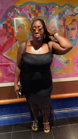 👩🏽‍✈️🖤 #fypシ #Cruisebae #enjoythemoment