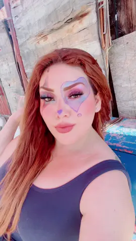 #💋