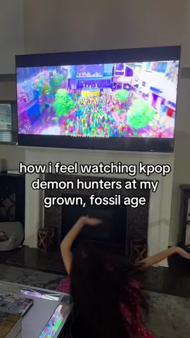 serving baby saja rn 😭😭 💀googoo gaga #funny #kpopdemonhunters #satire #fypシ 