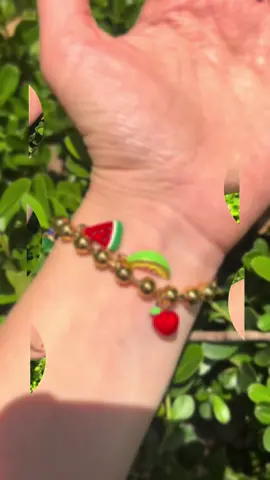 El dinero va y viene, una Joyita bonita no la ves dos veces. #charms #JoyasConEstilo #pulseras #fyp 