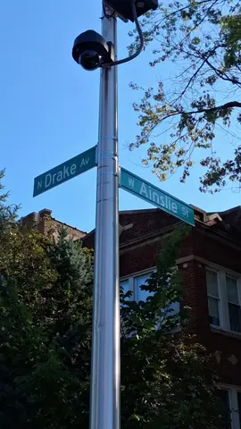 CHICAGO LEGENDARY HOODZ 