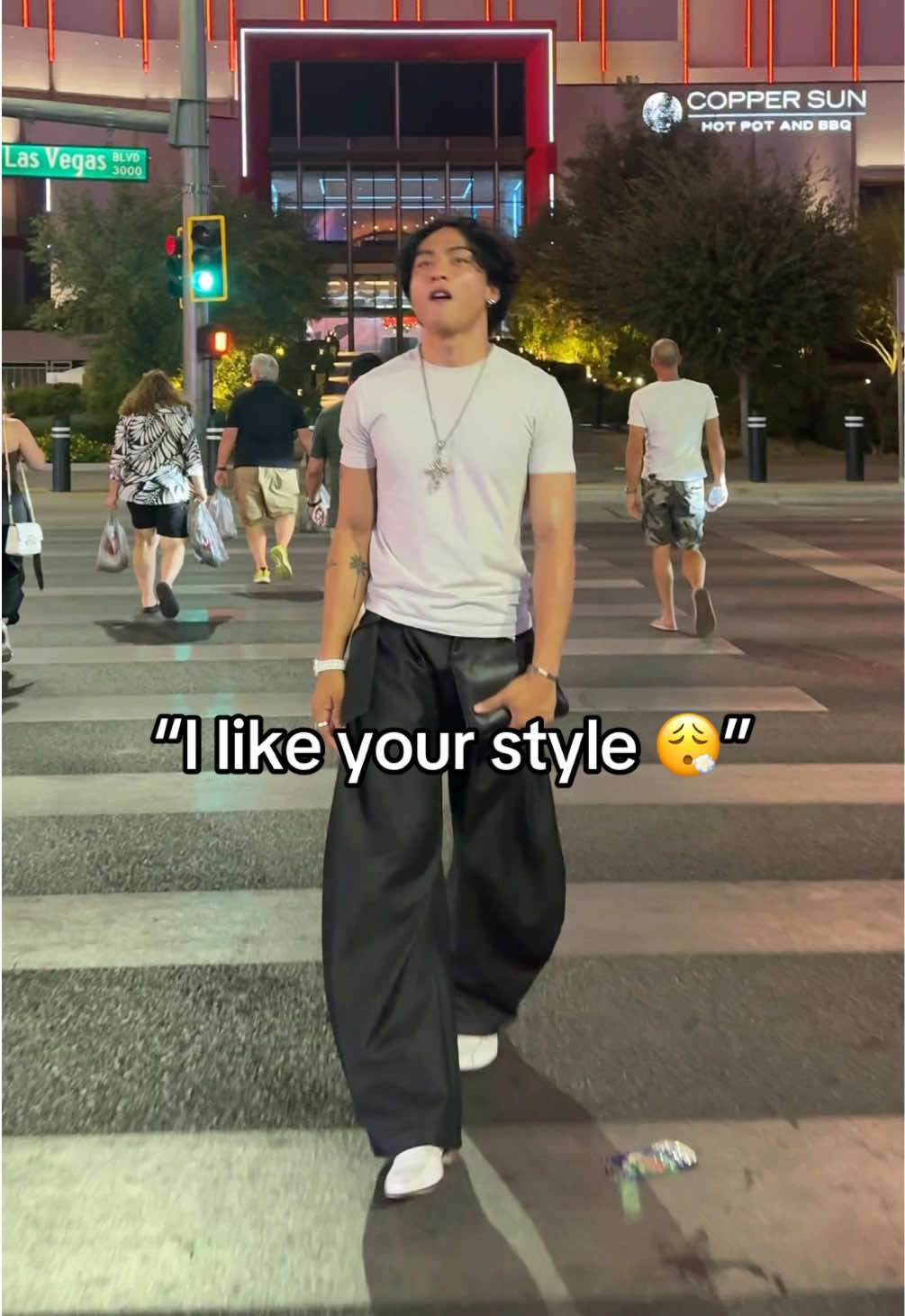 Which one? 🤷🏻‍♂️ #mensfashionstyle #stylingbyme #summeroutfits #summerstyle 