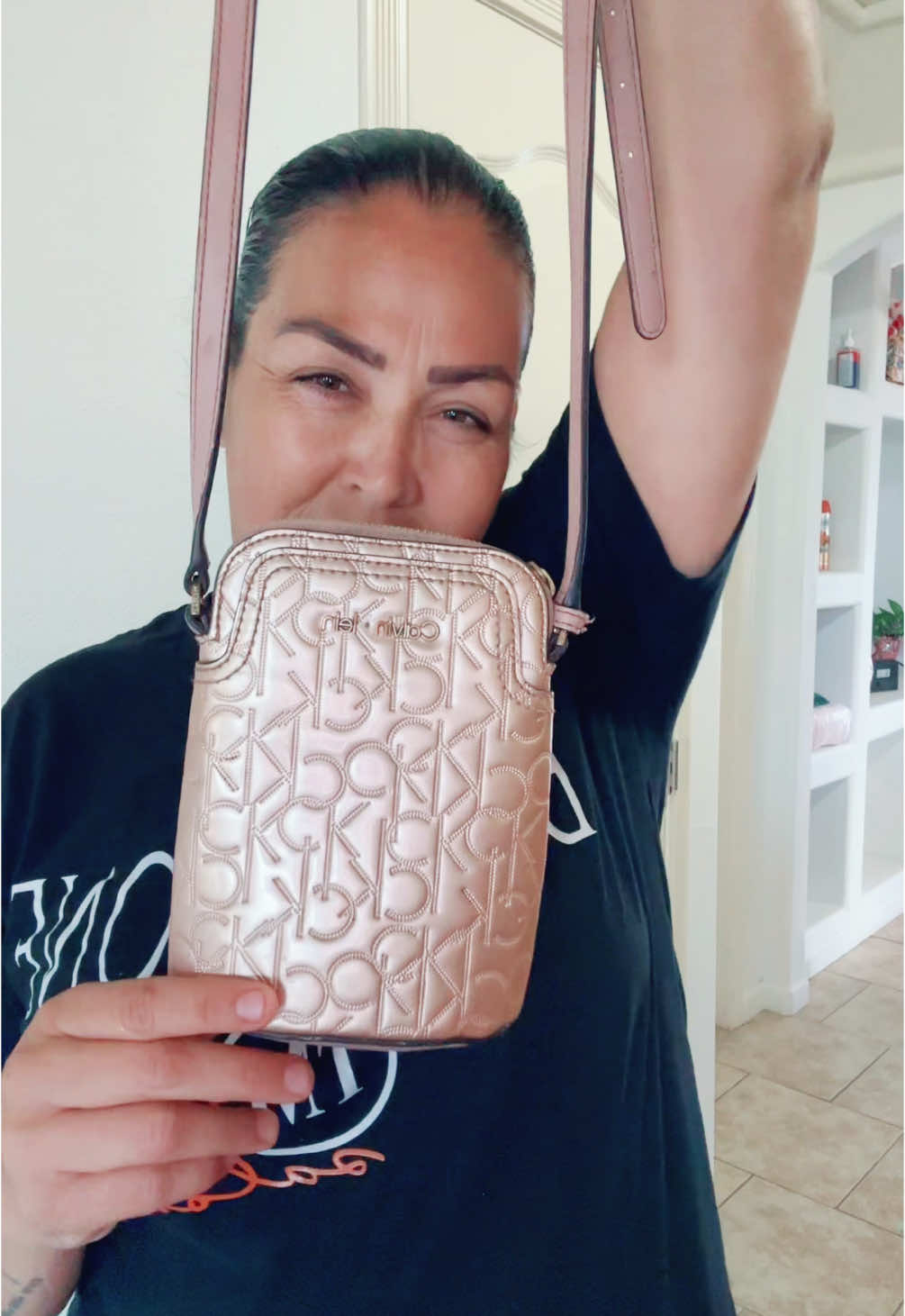 @AK2V2 @Ana Karen ya llegué de trabajar gracias a Dios🙏🏻❤️