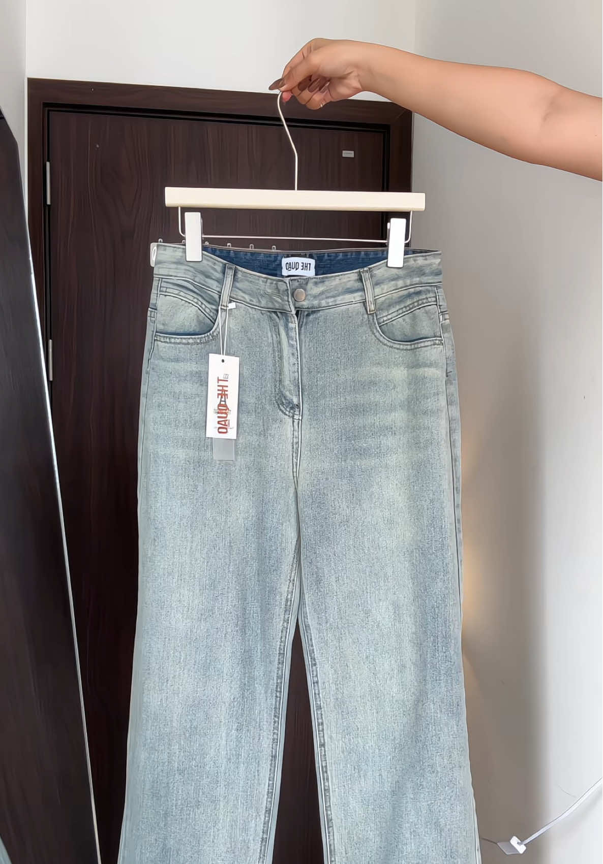 Quần Jean Nữ Lưng Cao Ống Rộng Dáng Suông Thêu Túi Sau✨ #quanjeannu #quanjeanongsuong #quanjeancapcao #jeans #thequao 