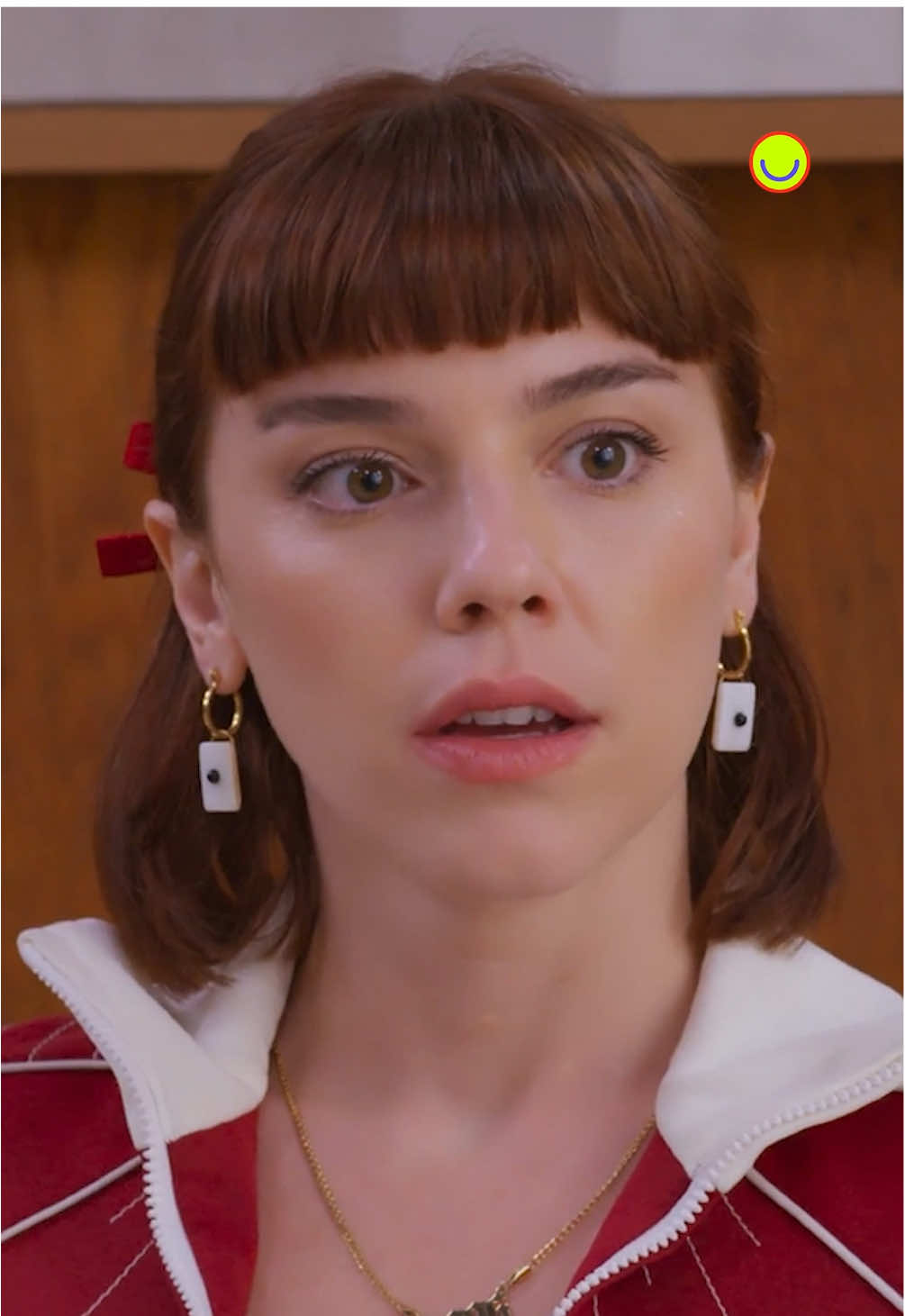 GENTE! 😱 Afonso e Fátima encontraram logo a Solange na sala de espera da ultra! #Novelas #ValeTudo @BELLA CAMPOS @Alice Wegmann 