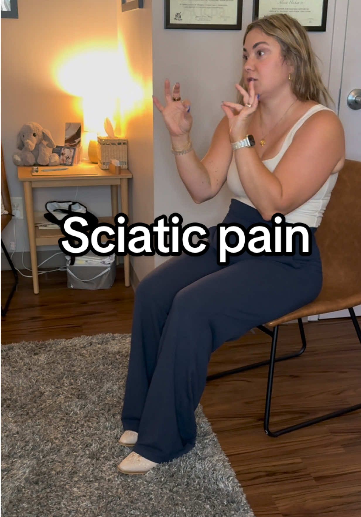 The best sciatic pain relief #sciatica #sciaticarelief #sciaticapain #nerveflossing 