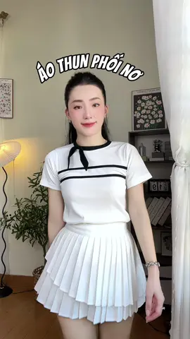 Áo thun mềm phối nơ kiểu vừa nhẹ nhàng, vừa nữ tính.  #aothun #aothunnu #aothunxinh #aothuntam #chinchin_review