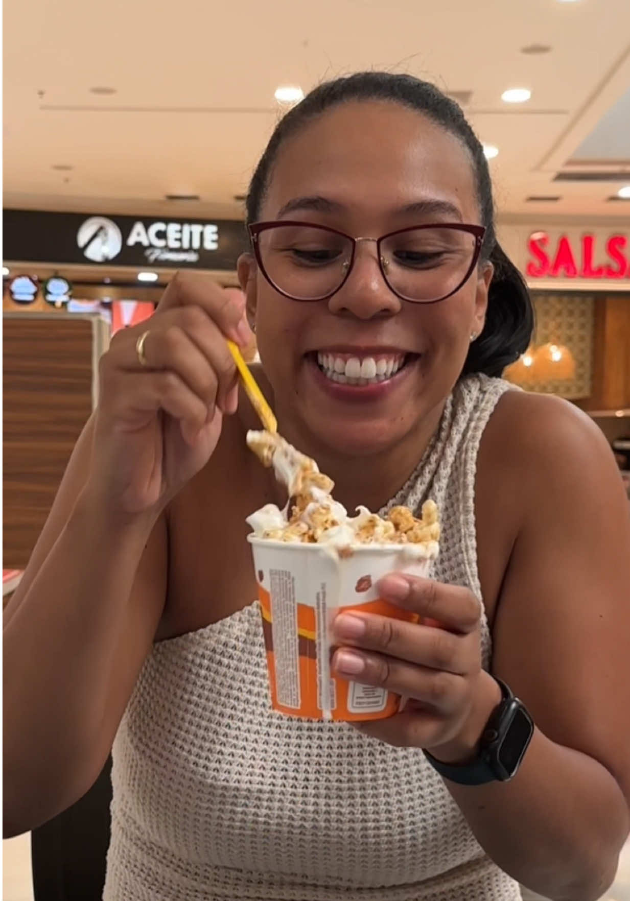 Se o Méqui Br num coopera, Mands Br dá jeito 😌🤣 #react #humor #mcdonalds React to: @Laura Ullock 👏