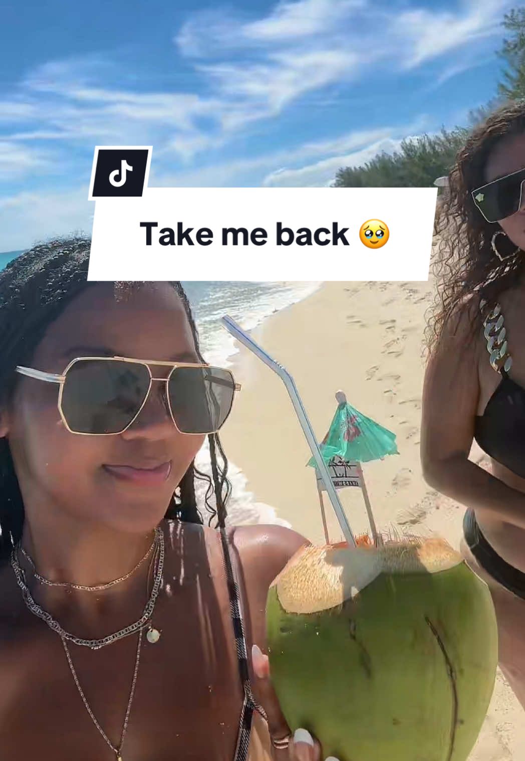 bestie, drinks, & the sound of the ocean, what more could a girl ask for 🫶🏽😍🤍 @carnival #cruise #cruiselife #vacation #beach #draftsvideo #draftsposting