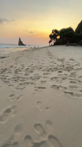 #pantaibuyutan #buyutanvillage #pacitan24jam #pacitanwonderful #wonderful 